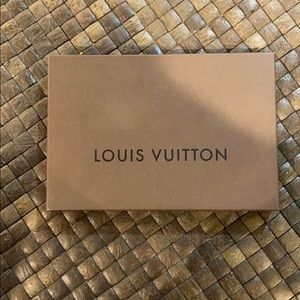 Louis Vuitton box